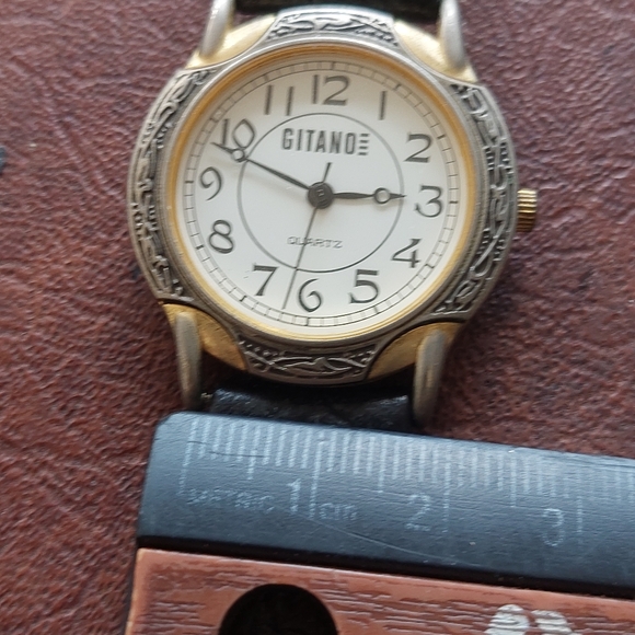 Vintage Gitano Two-Tone Watch - Gold & Silver Accents, Swiss Movement Parts - Picture 9 of 12